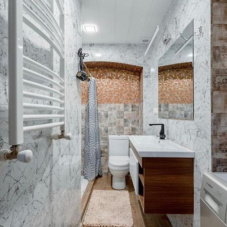 Lovely Dulcet Loft In Center Of Rustaveli Tbilisi Luaran gambar