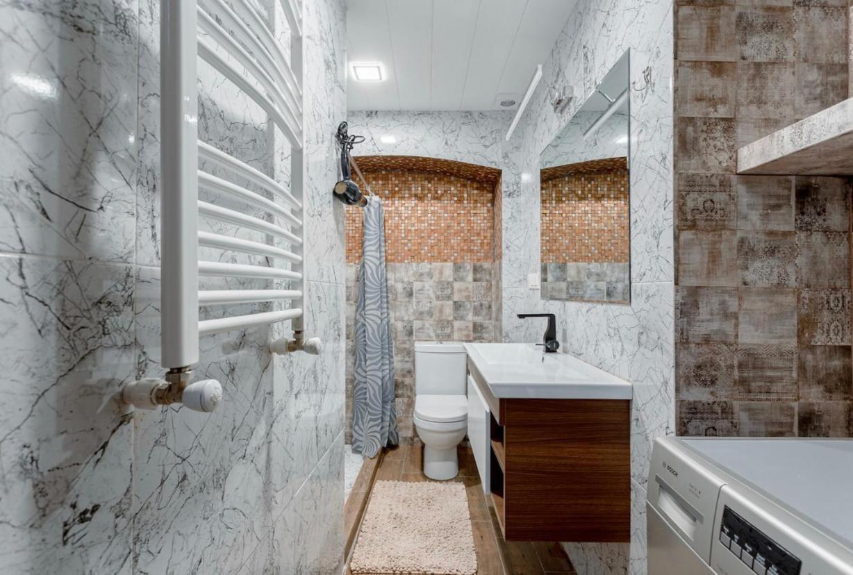 Lovely Dulcet Loft In Center Of Rustaveli Tbilisi Luaran gambar